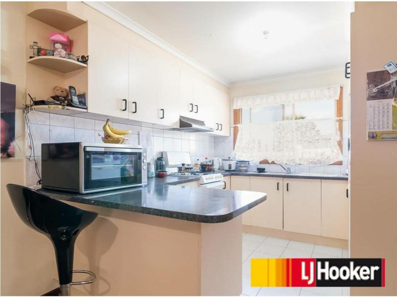 2/64 Ross Street, Dandenong VIC 3175