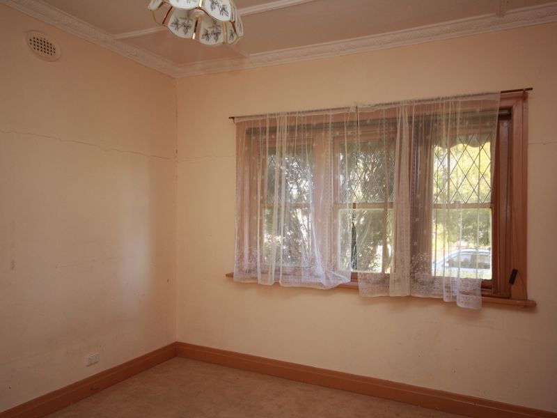 5 Stephens Avenue, Springvale VIC 3171