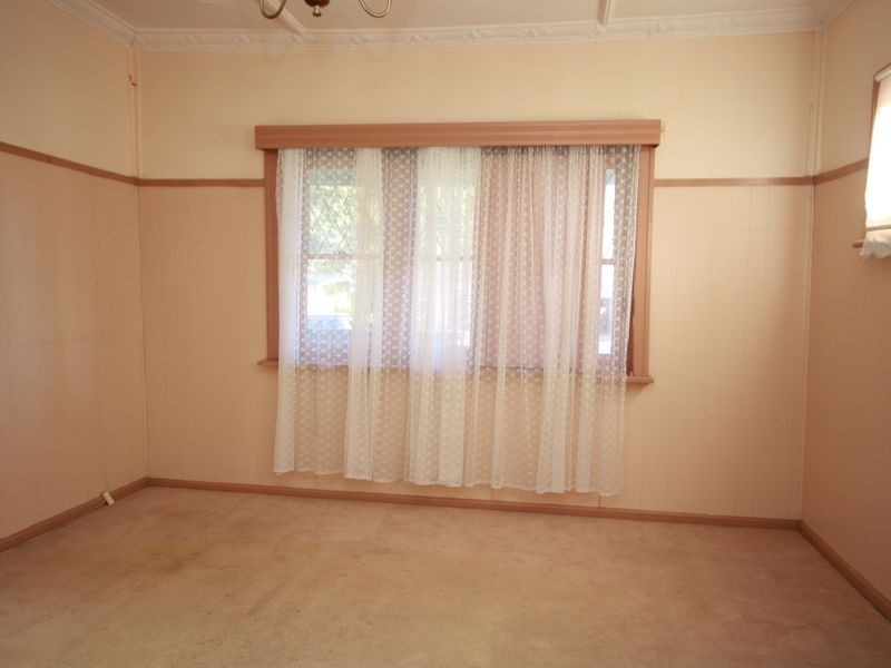 5 Stephens Avenue, Springvale VIC 3171