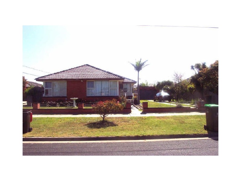 35 Tennyson Avenue, Clayton South VIC 3169