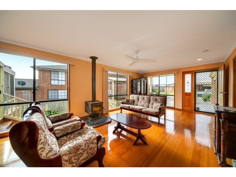 13 Ridgeway chase, Narre Warren South VIC 3805