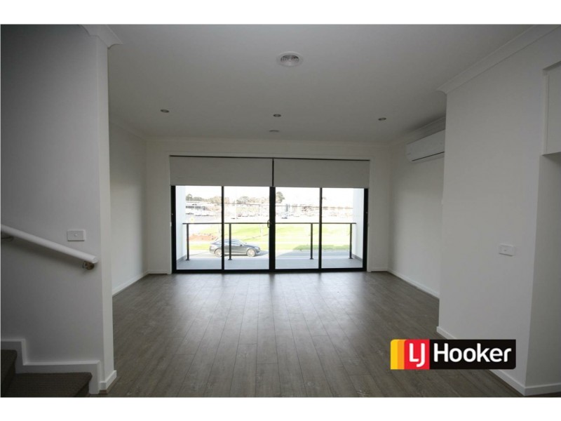 32A View Road, Springvale VIC 3171