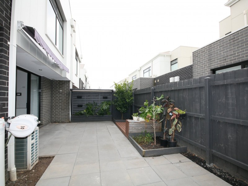 61 Quarter Circuit, Springvale VIC 3171