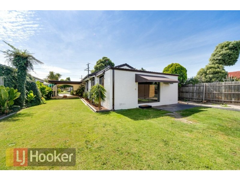 14 KINNOUL AVE, Keysborough VIC 3173