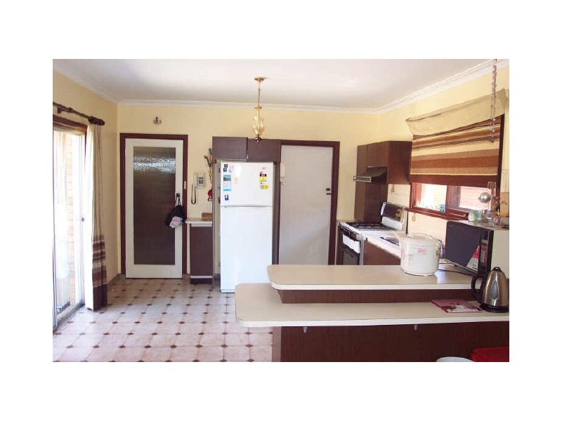 65 View Road, Springvale VIC 3171