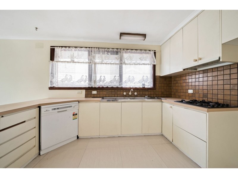 80 FIRST AVENUE, Dandenong North VIC 3175