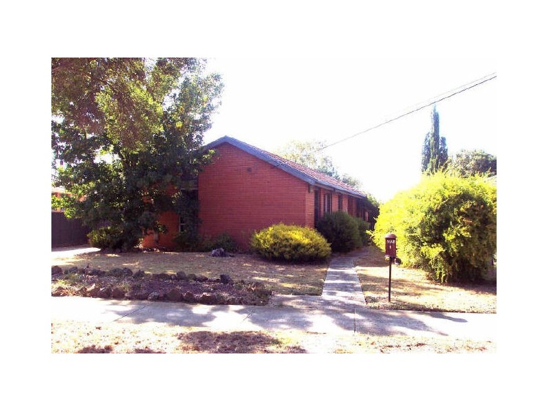 17 Blackmore Street, Dandenong North VIC 3175