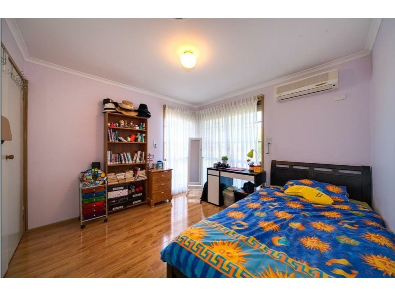 25 SNOWGUM COURT, Keysborough VIC 3173