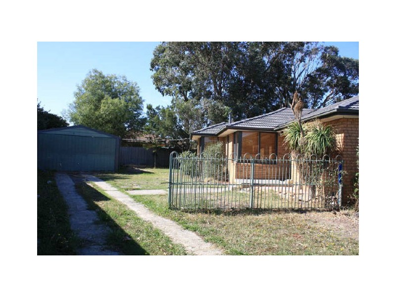 21 Garnet Court (96 B6), Hampton Park VIC 3976