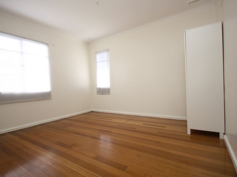 16 Wattle Drive, Doveton VIC 3177