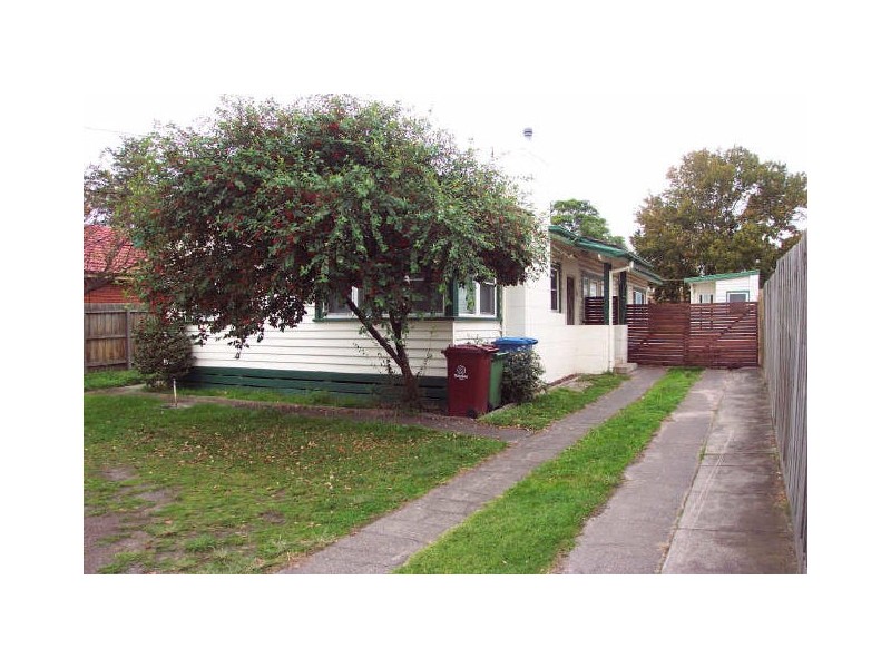 15 Athol Road, Noble Park VIC 3174