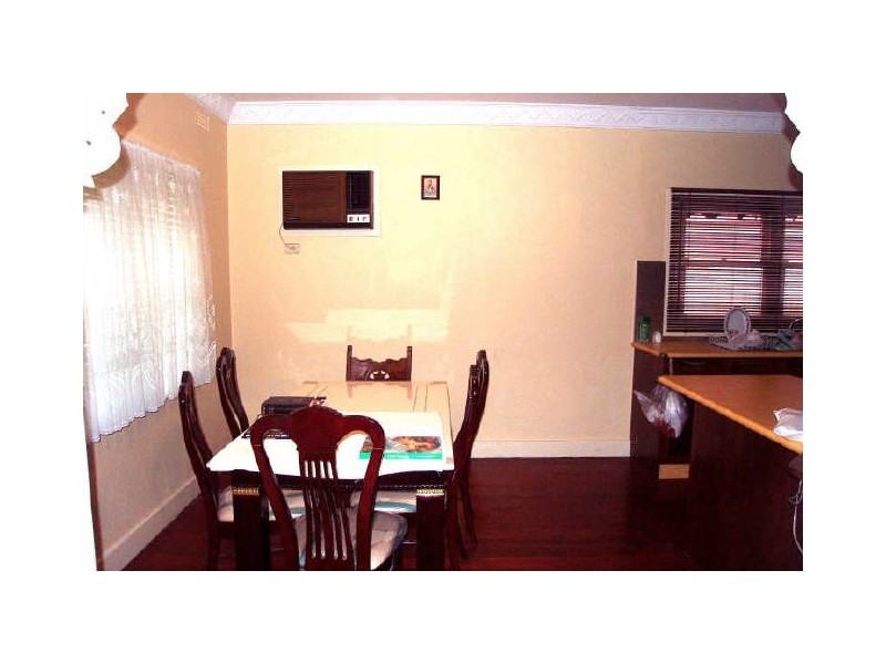 15 Athol Road, Noble Park VIC 3174