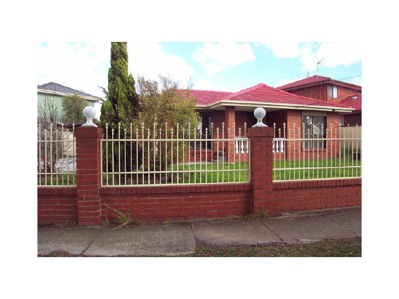 12 Glassford Avenue, Springvale South VIC 3172