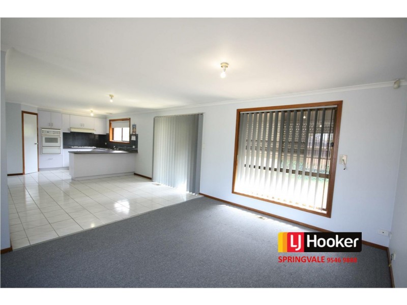 2/5 Gray Street, Springvale VIC 3171