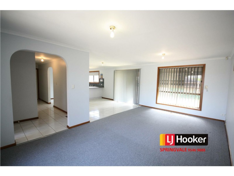 2/5 Gray Street, Springvale VIC 3171