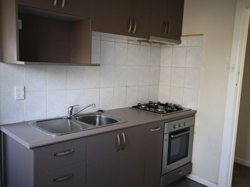 20A Royal Avenue, Springvale VIC 3171