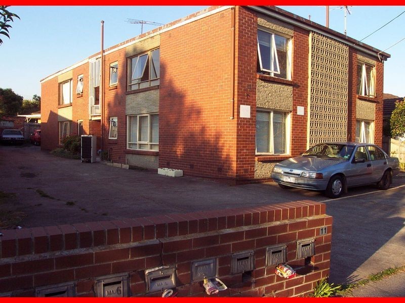 6/11 Sullivan Street, Springvale VIC 3171