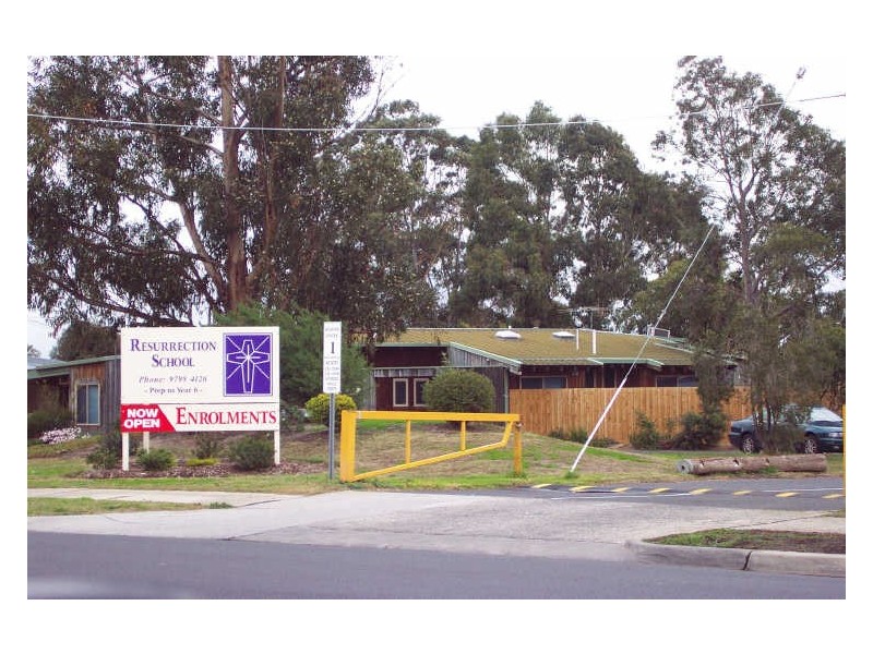 1 Fiona Court, Keysborough VIC 3173