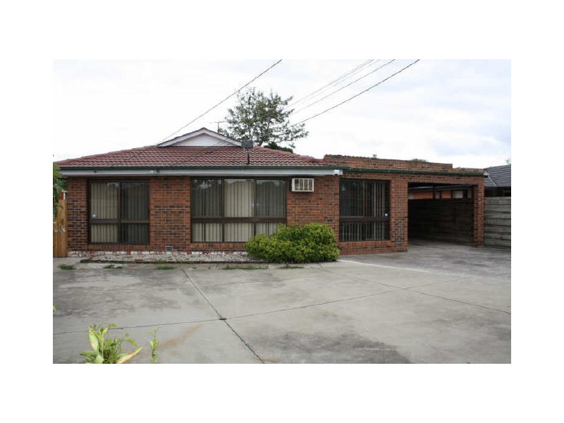 8 Mackinnon Court, Keysborough VIC 3173