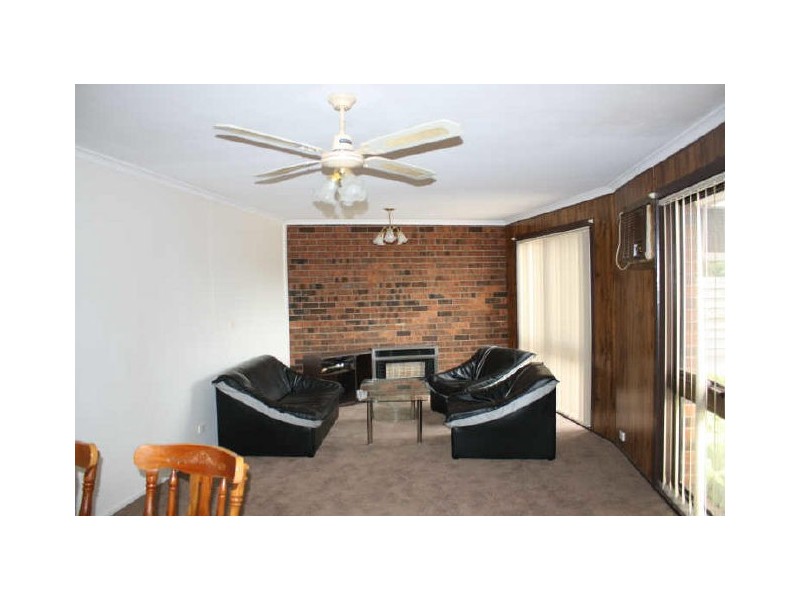 8 Mackinnon Court, Keysborough VIC 3173