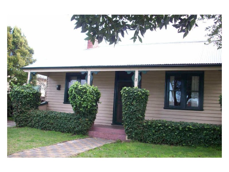 3 Wilma Avenue, Dandenong VIC 3175