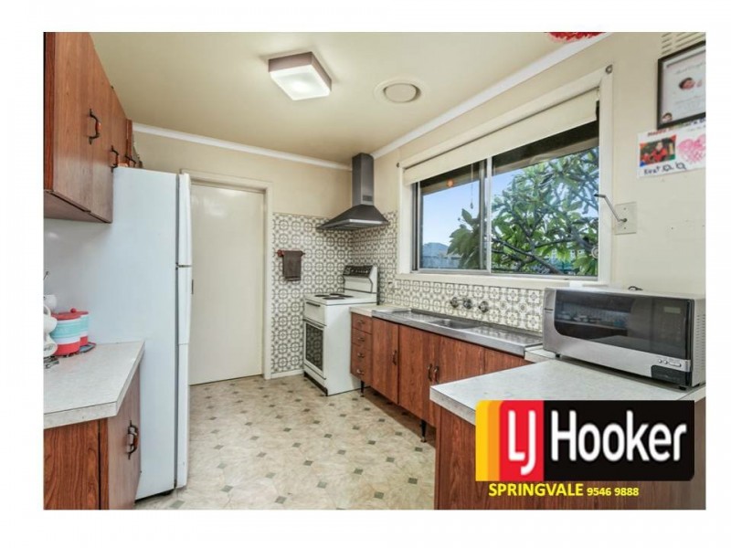 5 MYRTLE STREET, Noble Park VIC 3174