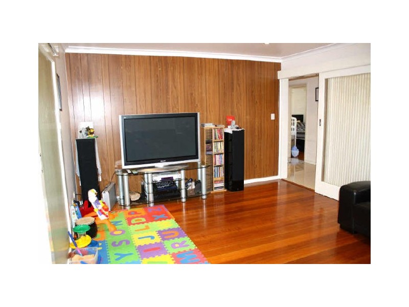 3 CLARENCE AVENUE, Keysborough VIC 3173