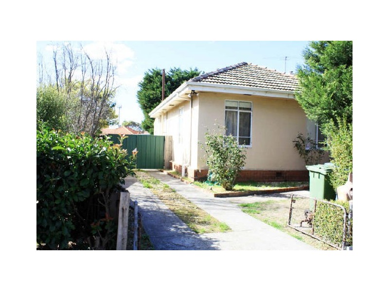 42 Union Grove, Springvale VIC 3171