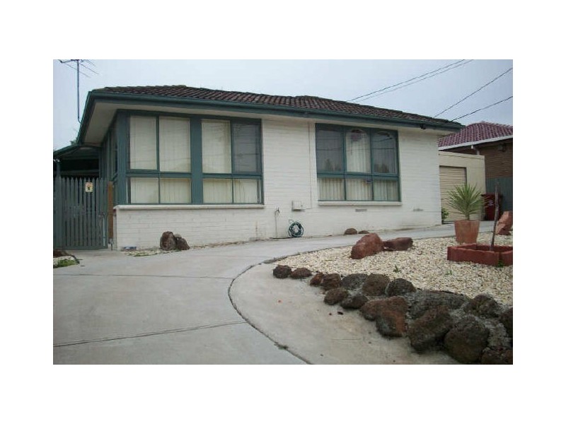 44 Jacksons Road (80 J11), Noble Park VIC 3174