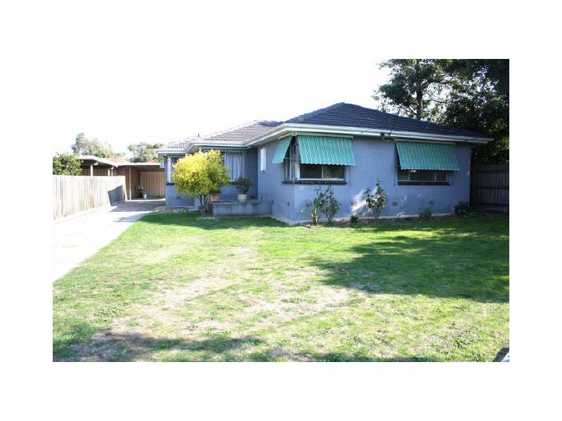 2 GILLIAN COURT, Springvale South VIC 3172