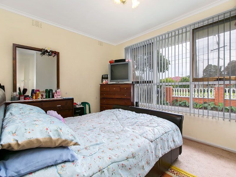 16 Isaac Road, Keysborough VIC 3173