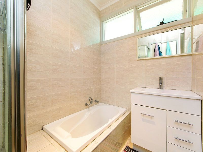 16 Isaac Road, Keysborough VIC 3173