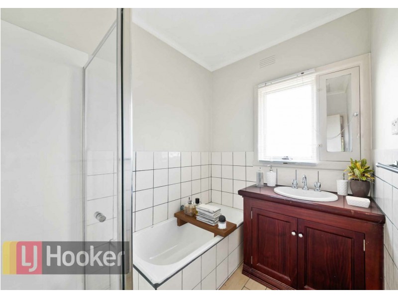 96 KEMP STREET, Springvale VIC 3171