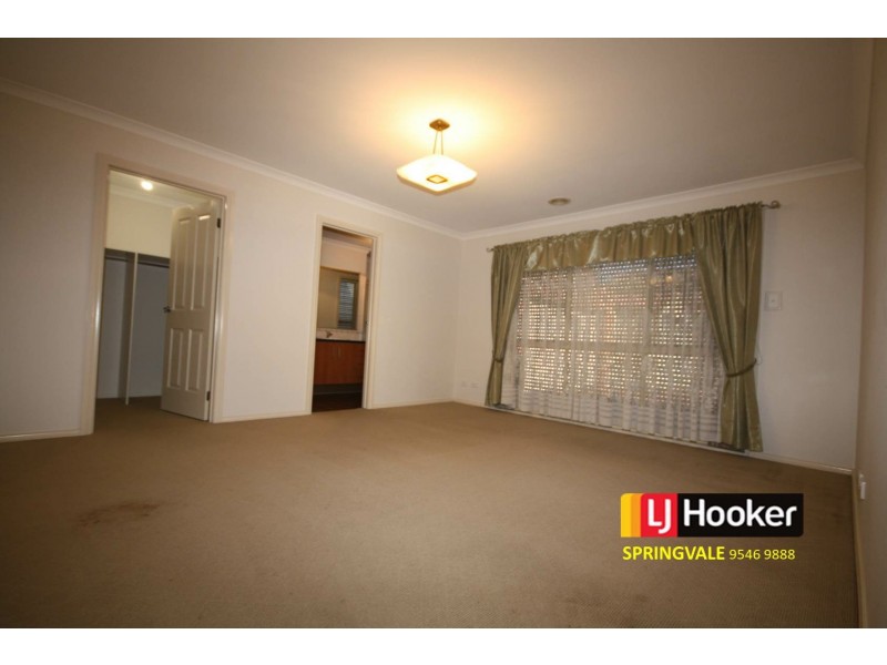 2/23 Edmond Street, Springvale VIC 3171