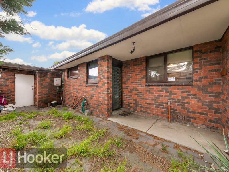 3/14 ST JAMES AVENUE, Springvale VIC 3171