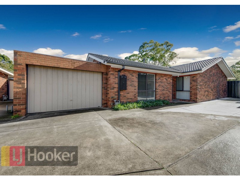 2/5 REARK AVENUE, Noble Park VIC 3174