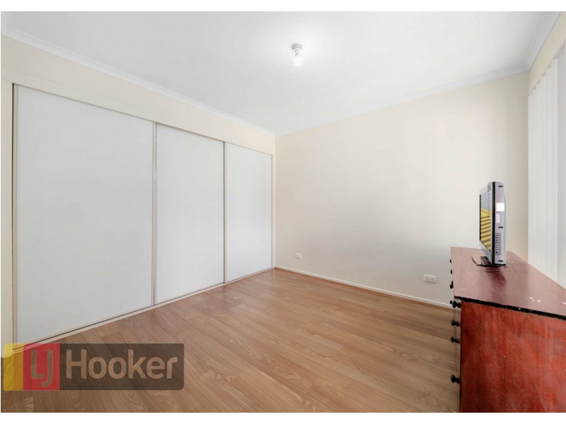 2/5 REARK AVENUE, Noble Park VIC 3174