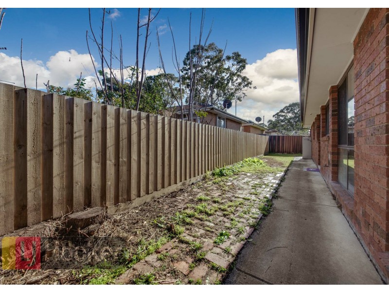 2/5 REARK AVENUE, Noble Park VIC 3174