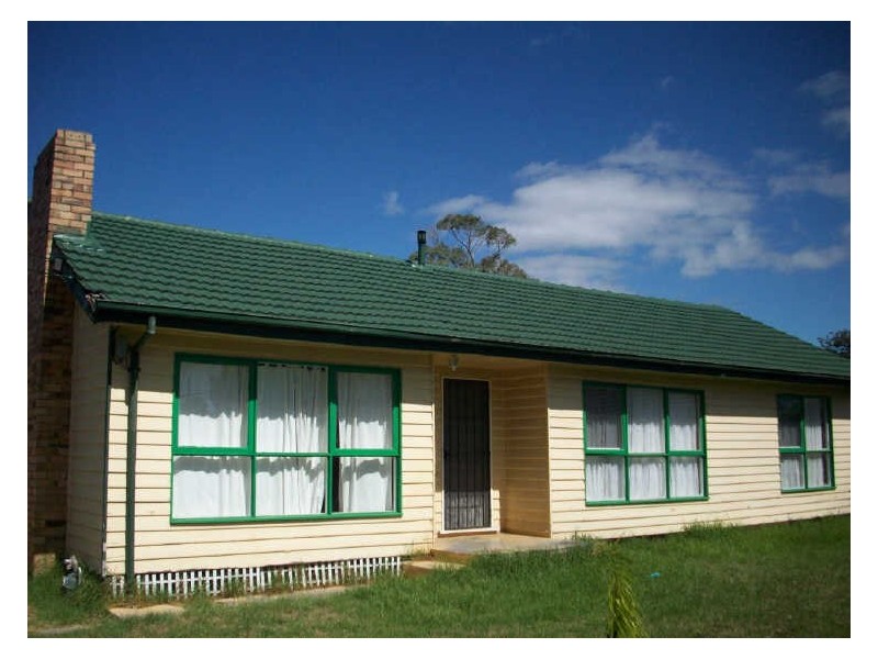 18 Ireland Road, Clayton South VIC 3169