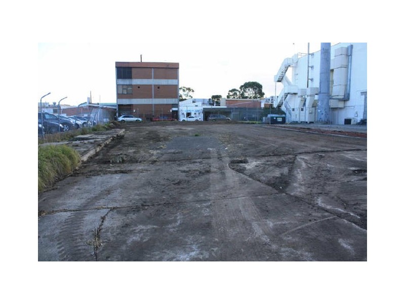 28-30 Warwick Avenue, Springvale VIC 3171