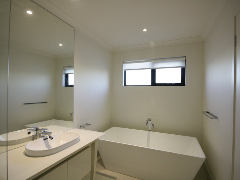 55 Villa Road, Springvale VIC 3171