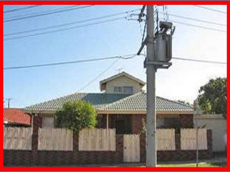 2 Gavan Drive, Springvale VIC 3171