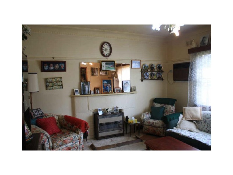 22 Elm Grove, Springvale VIC 3171