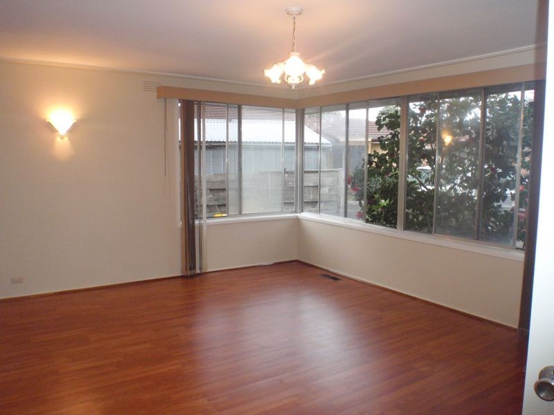 4 Bentley Court, Mulgrave VIC 3170