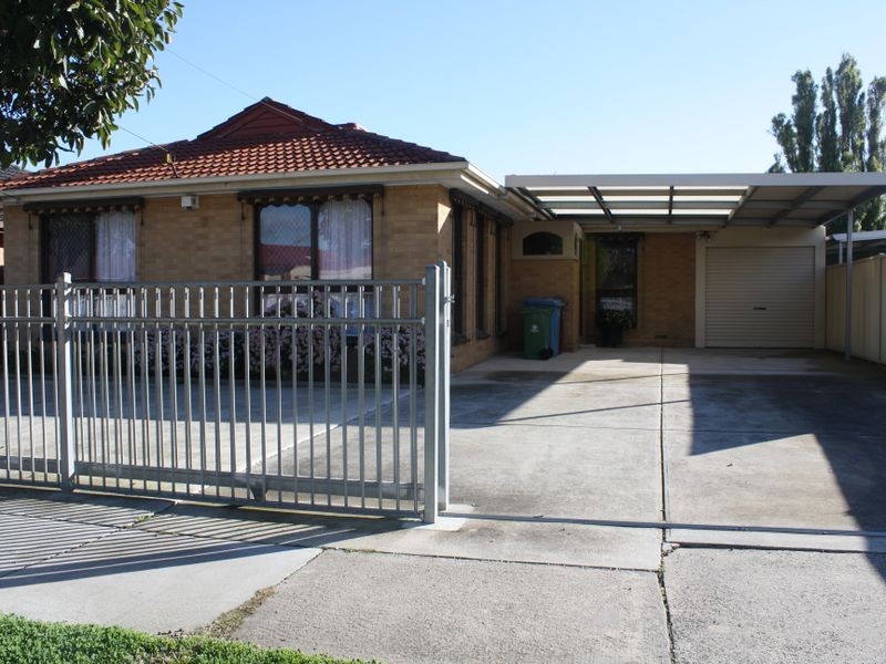 36 Bundeena Avenue, Keysborough VIC 3173