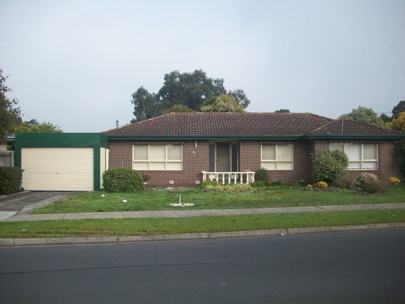 30 Putt Grove, Keysborough VIC 3173