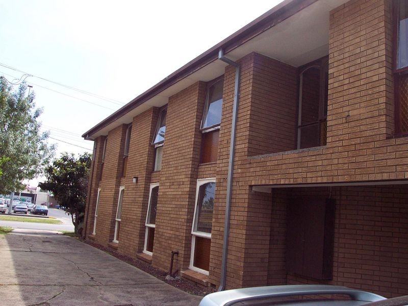 3/6 St James Avenue, Springvale VIC 3171