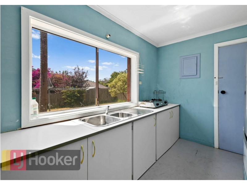 39 MONCUR AVE, Springvale VIC 3171