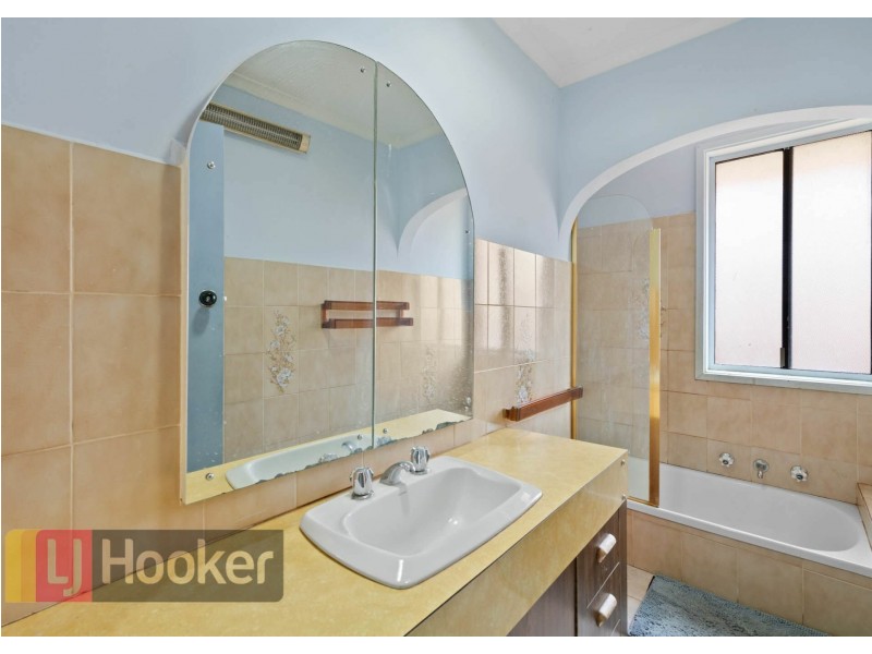 39 MONCUR AVE, Springvale VIC 3171