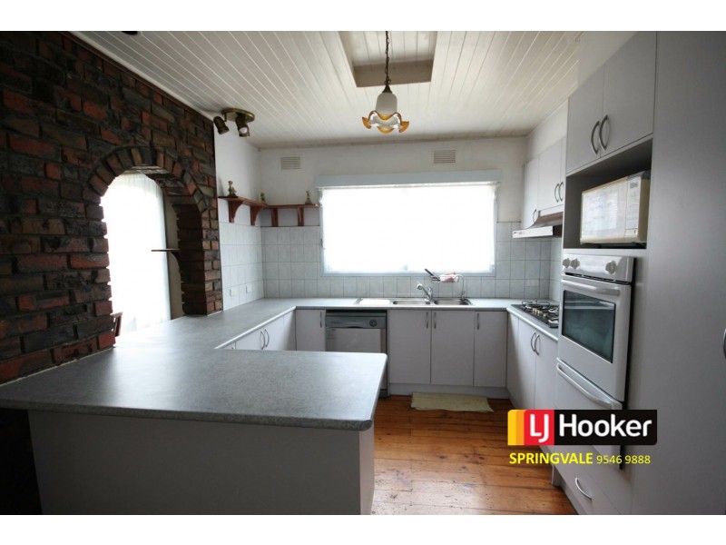 2 Euston Place, Springvale South VIC 3172